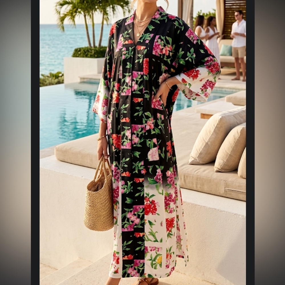 Natori Floral Caftan 3/4 Zip
Kimono Nightgown M